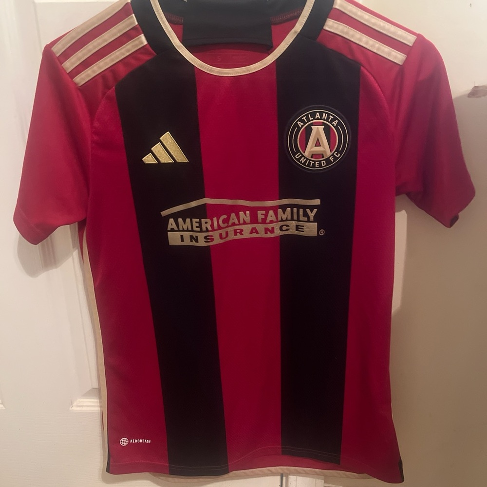Women’s Atlanta United jersey